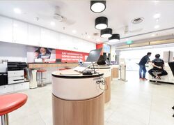 Lucky Plaza (D9), Retail #451443881